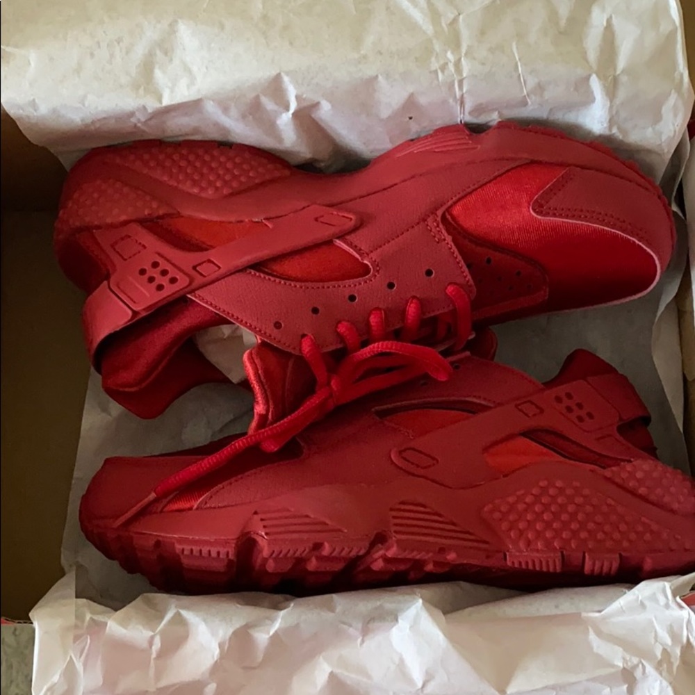 WMNS AIR Huarache Run